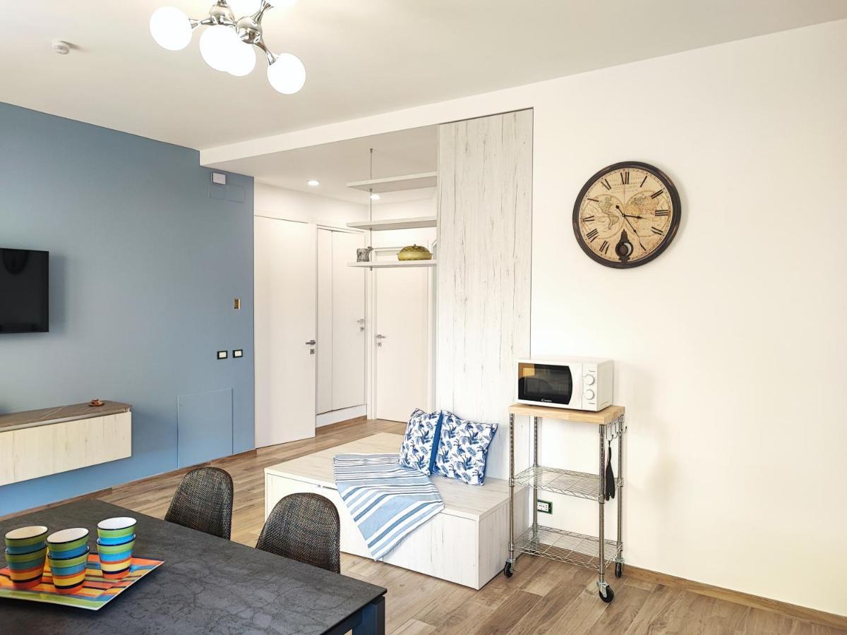 Apartamento Casa Nadia A Pochi Passi Dal Mare Con Garage, Terrazza E Sala Giochi Numana Exterior foto
