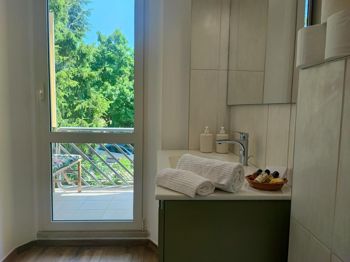 Apartamento Casa Nadia A Pochi Passi Dal Mare Con Garage, Terrazza E Sala Giochi Numana Exterior foto