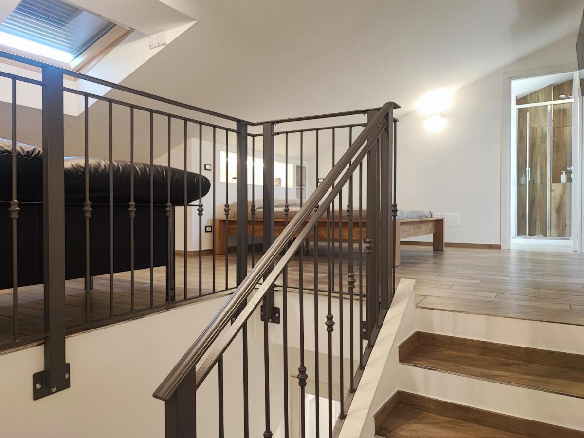 Apartamento Casa Nadia A Pochi Passi Dal Mare Con Garage, Terrazza E Sala Giochi Numana Exterior foto