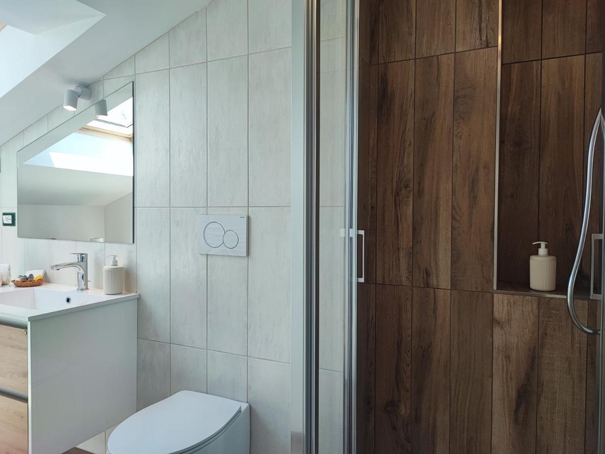 Apartamento Casa Nadia A Pochi Passi Dal Mare Con Garage, Terrazza E Sala Giochi Numana Exterior foto