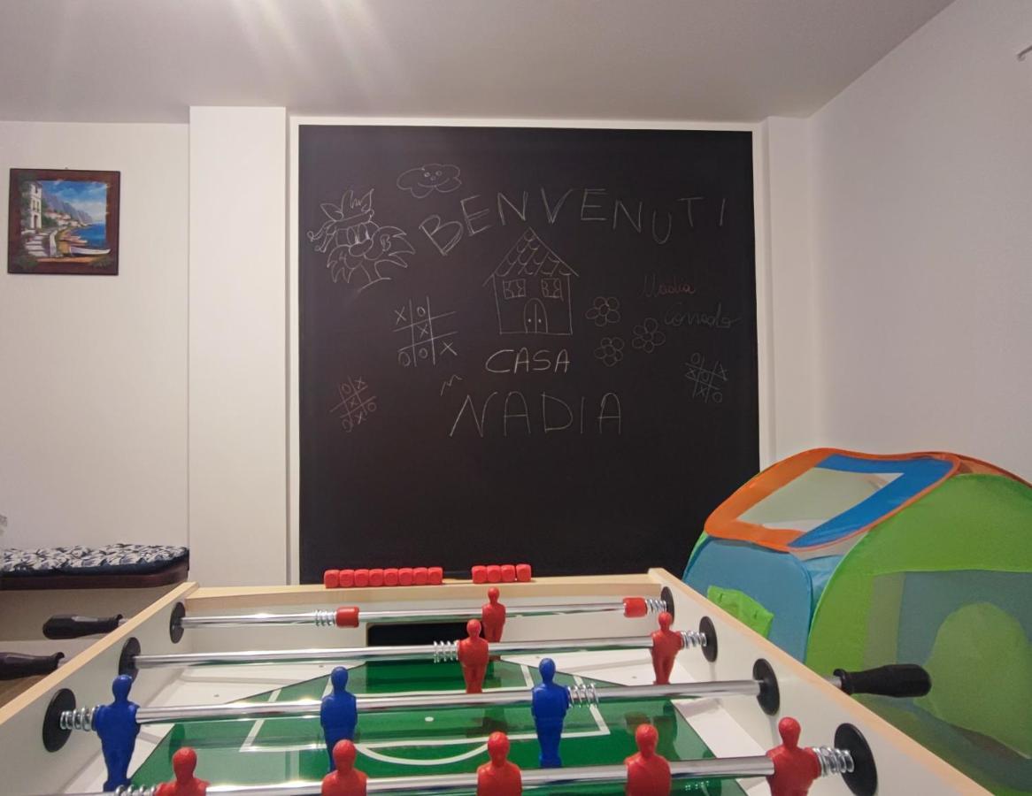 Apartamento Casa Nadia A Pochi Passi Dal Mare Con Garage, Terrazza E Sala Giochi Numana Exterior foto